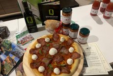 Bologna presentata la Pizza “Strada della Bufala,Valle di Amaseno” 