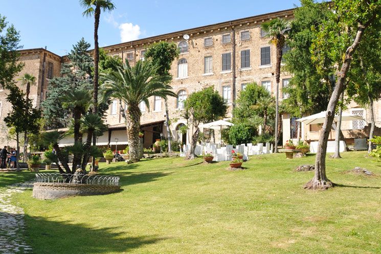 Classe e qualità a 4 stelle nella città di Cicerone [Hotel Il Cavalier d&#039;Arpino]