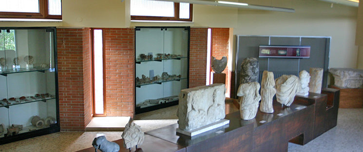 Museo Archeologico Nazionale "G.Carettoni" e Area Archeologica "Casinum"